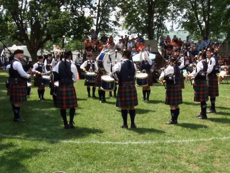 College of Piping collapses Grade 2 band into Grade 3 operation