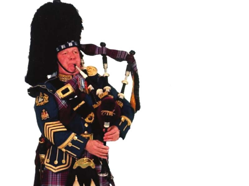Stories from 34 years of Canadian military piping go into new book