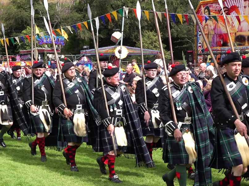£50,000 contributed for Lonach Highland Games Senior Piobaireachd competition