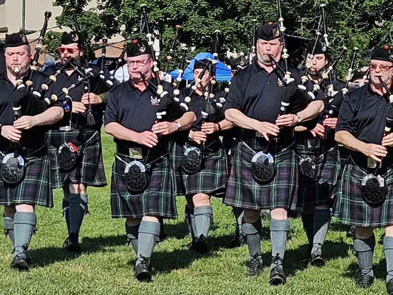 78th Highlanders first Grade 1 band to move permanently to open-neck polo shirts